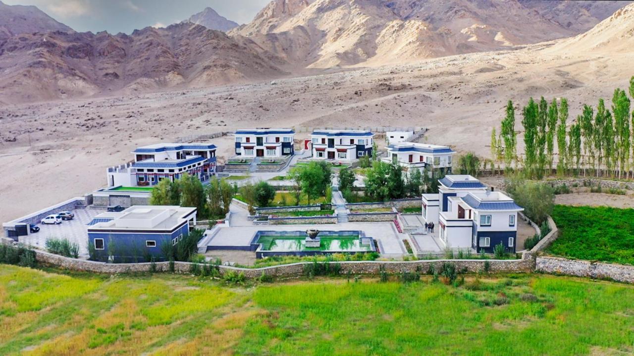 Angkasa Ladakh Resort Leh Esterno foto